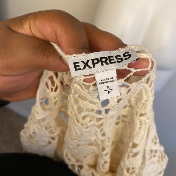 Express Cream Crochet Knit Crop Top - Picture 4 of 5